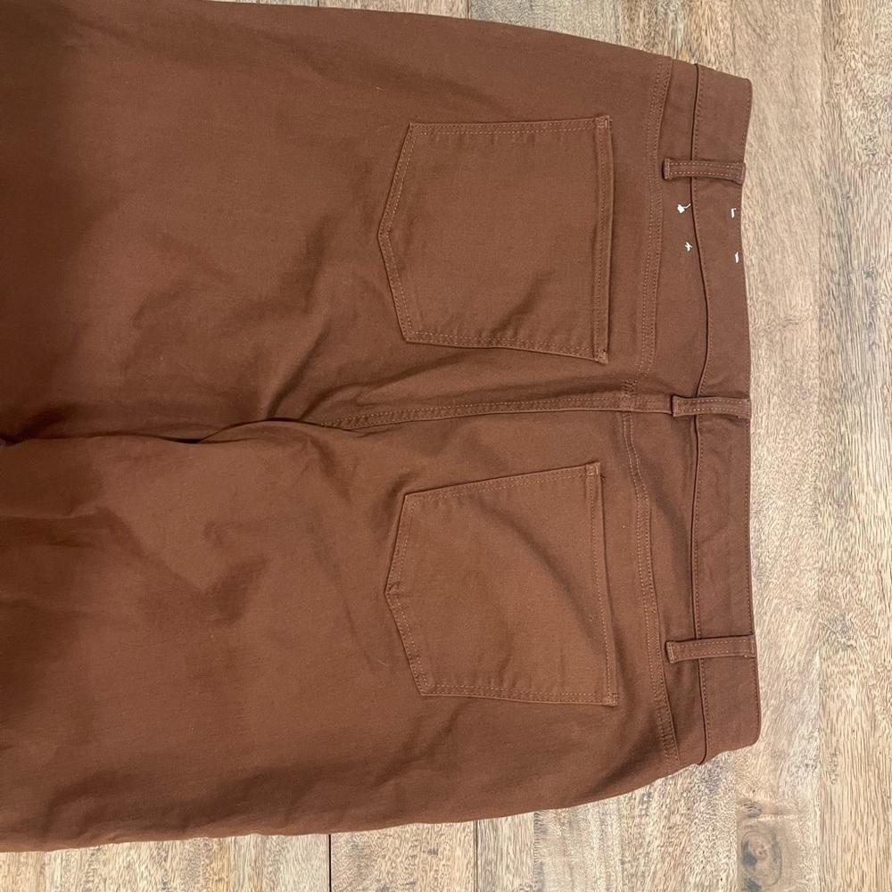 Women’s Talbots Jeans - Picture 2 of 3